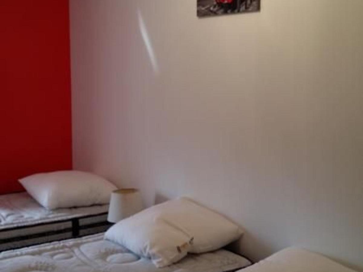 Gîte Saint-Léonard-des-Bois, 8 pièces, 15 personnes - FR-1-410-224 Esterno foto